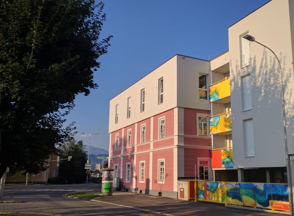 213 Prag, Studio Apartment, 27M2, 1-2 Personen 克拉根福 外观 照片