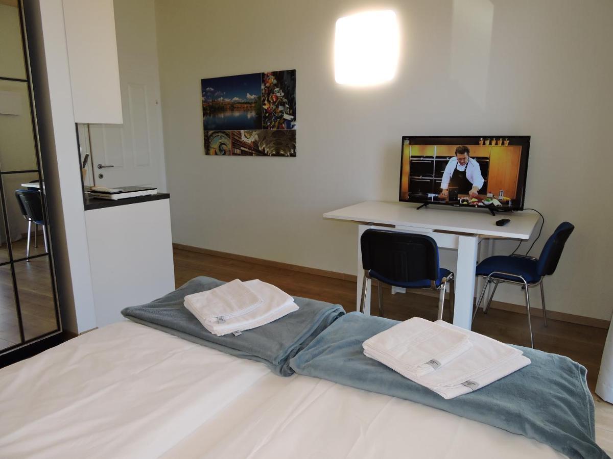 213 Prag, Studio Apartment, 27M2, 1-2 Personen 克拉根福 外观 照片